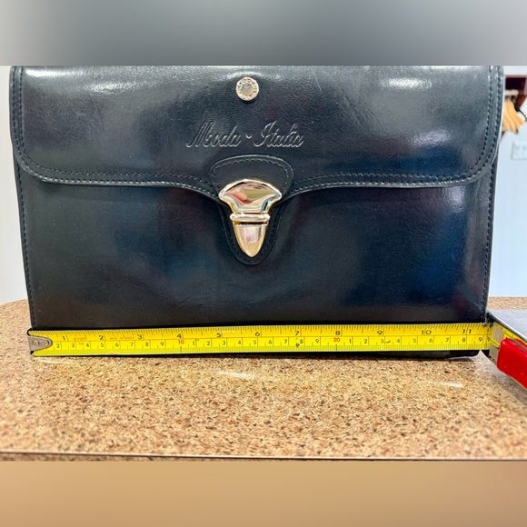 Vintage - Moda Italia - Black Leather Clutch - Picture 2 of 16